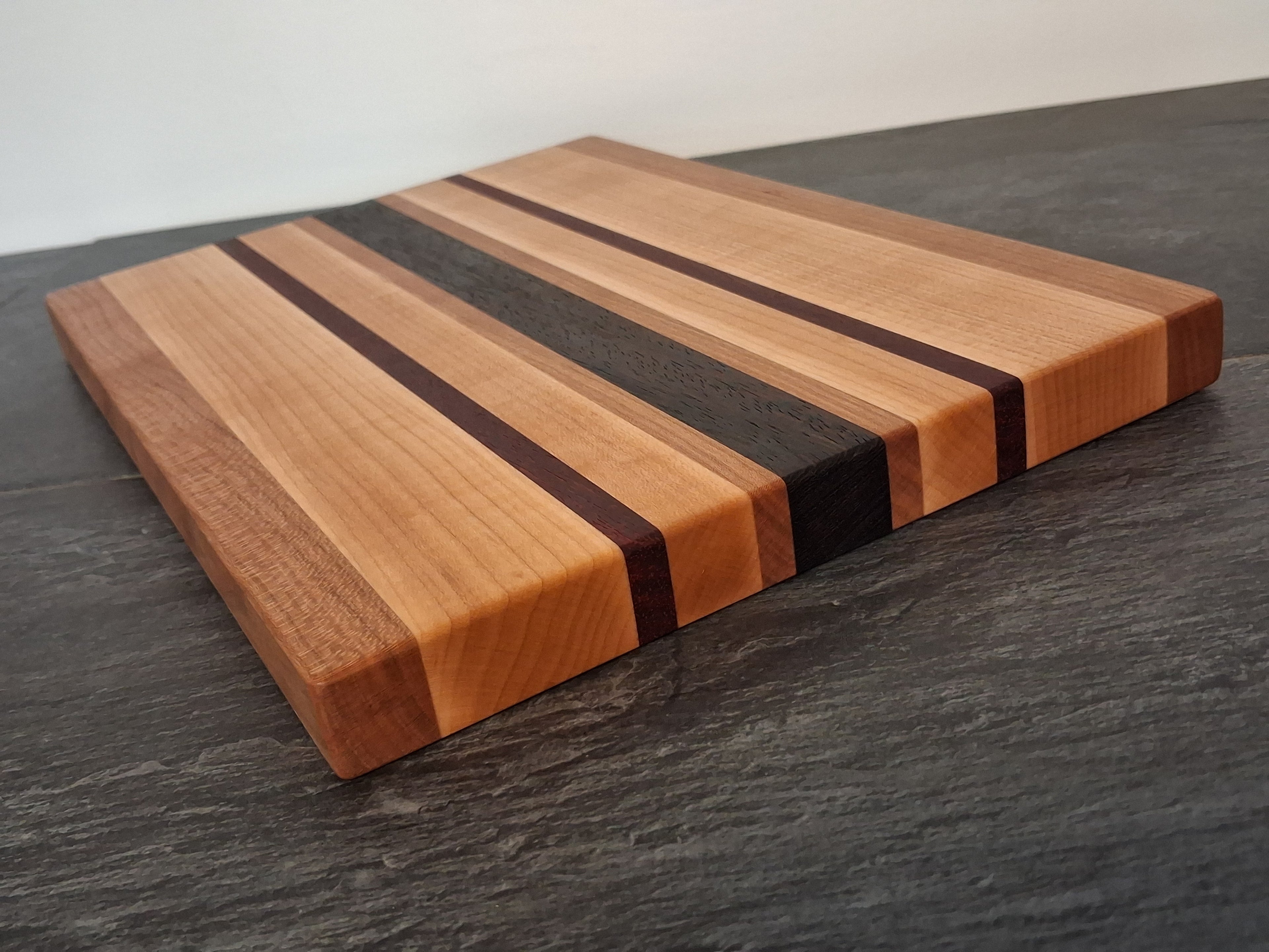 10" x 14" x 1"  Cutting Board