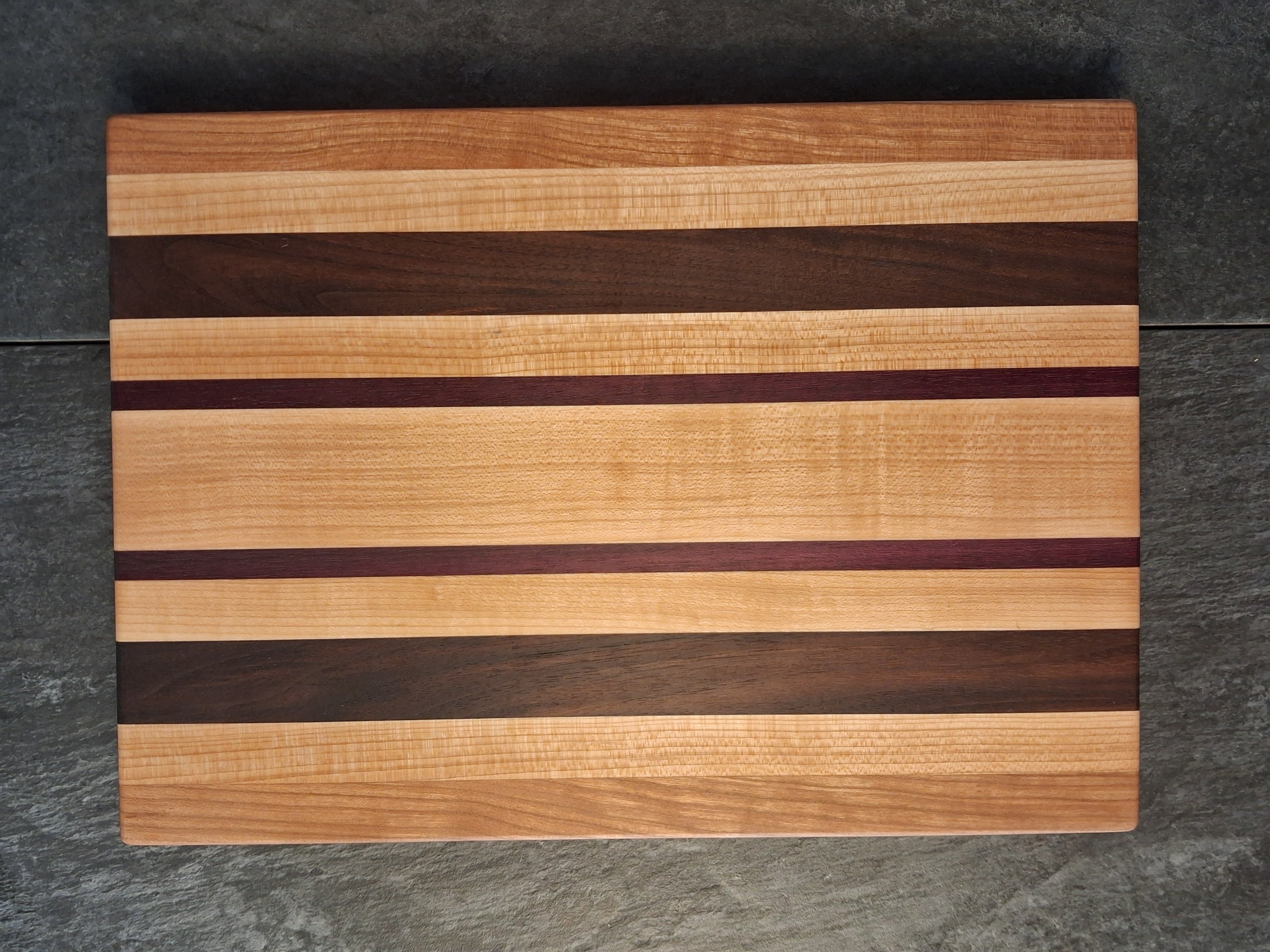 10" x 14" x 1" Cutting Board