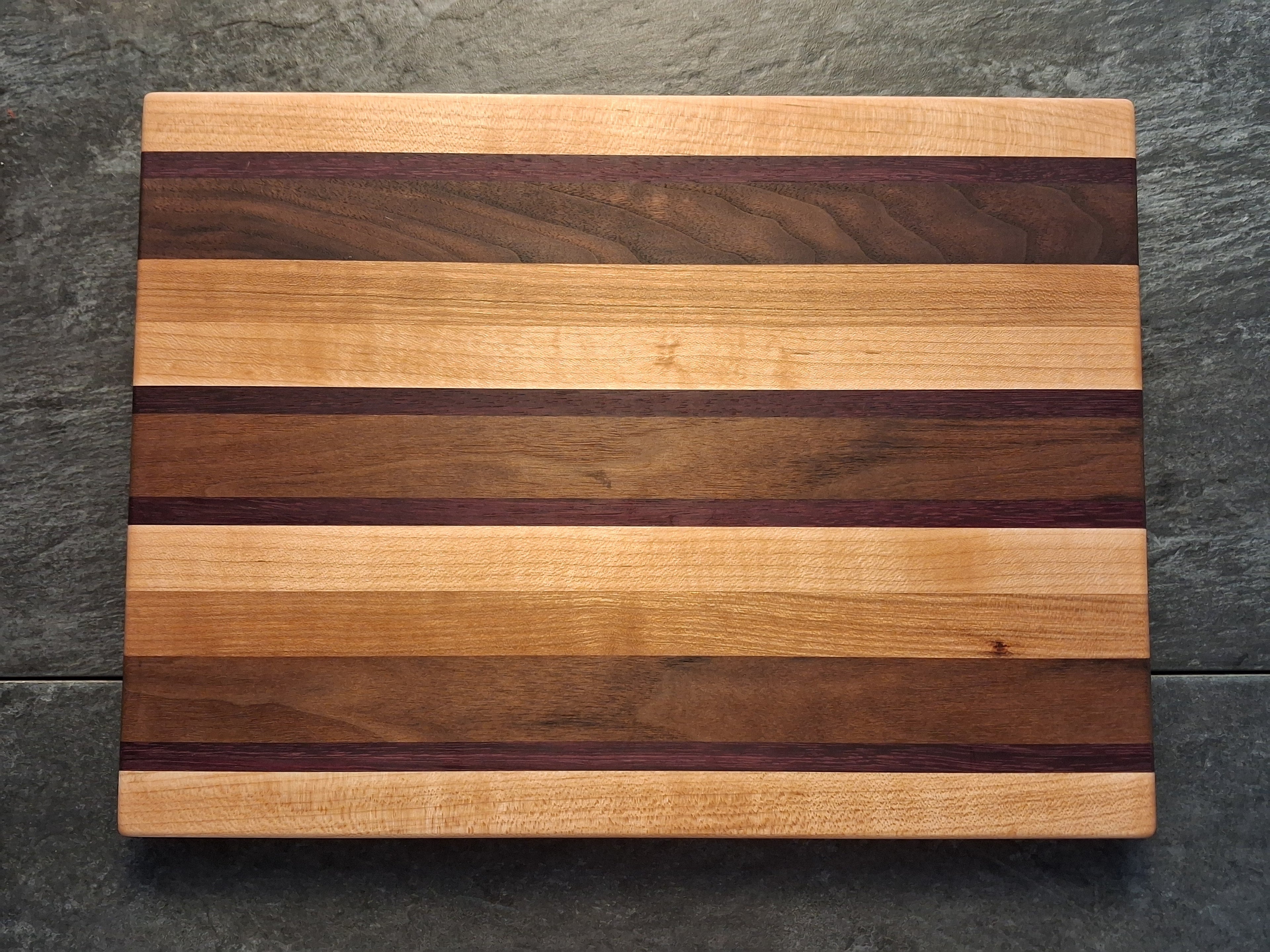 10" x 14" X 1" Cutting Board