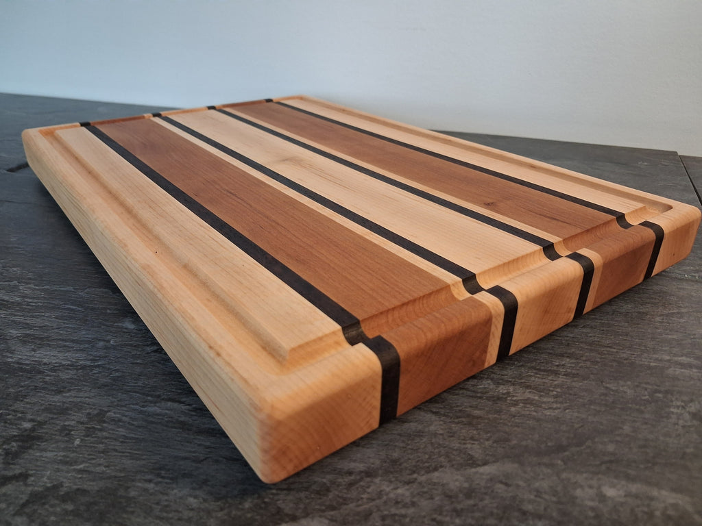 12" x 18" x 1.25" Juice Groove Cutting Board