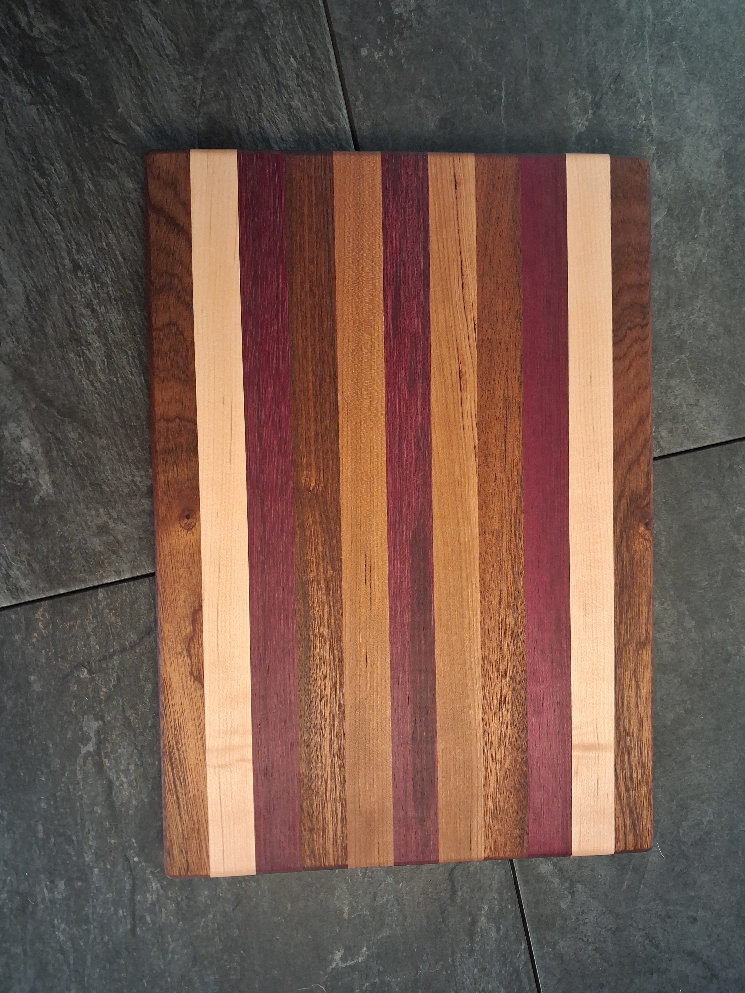 10" x 14" x 1" Cutting Board