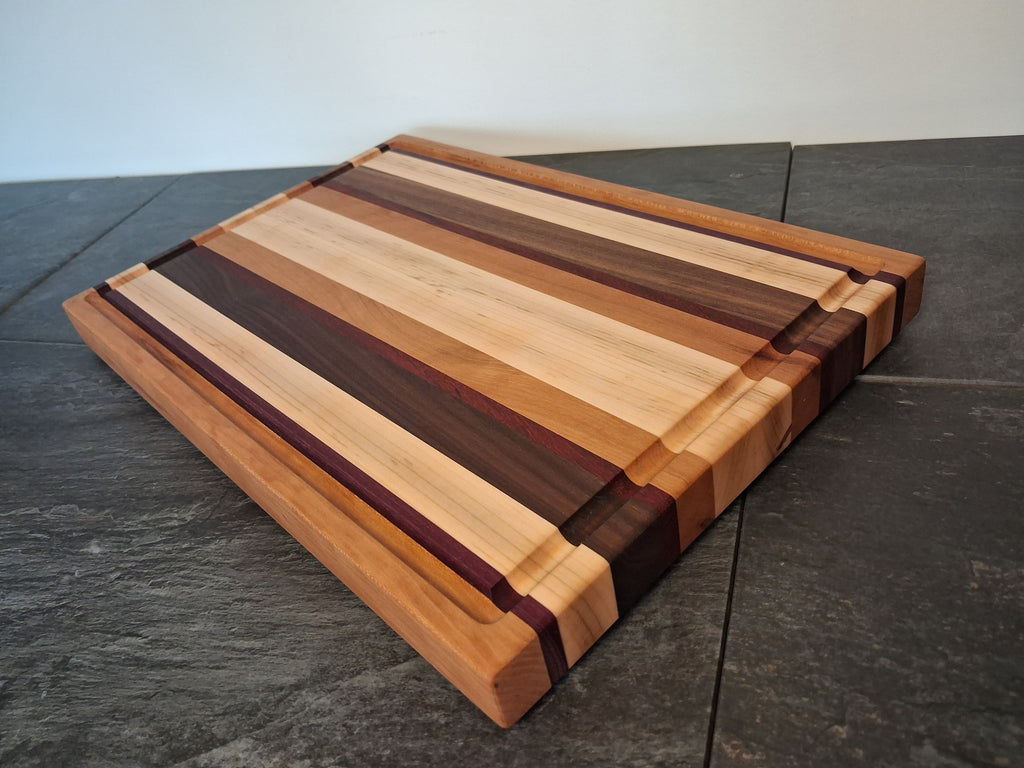 12" x 18" x 1.25" Juice Grooved Cutting Board